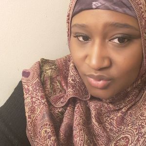 Meet your Posher, Kim